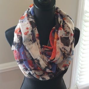 BUNDLE ME!  2/$15 SCARVES. INFINITY SCARF